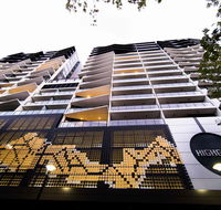 Highgate CBD Apartment - Melbourne Tourism