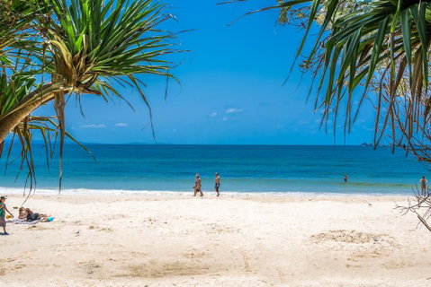 #8 James Cook Apartments - Melbourne Tourism 1