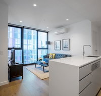  HollywoodDream2Bd2Bth lv38 Free tram Mel CBD