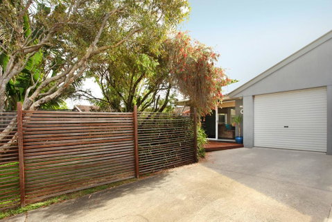 1/882 David Low Way Marcoola - 500 Bond, Linen Included, Pet Friendly - Melbourne Tourism 0