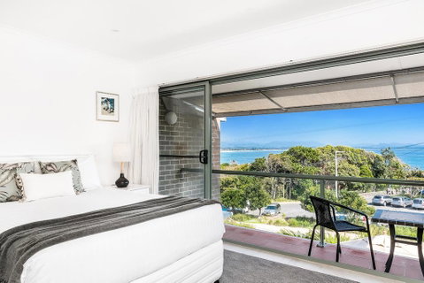 11 James Cook Apartment - Melbourne Tourism 2