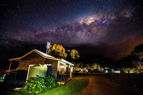 12 Apostles Cottages - Melbourne Tourism 0
