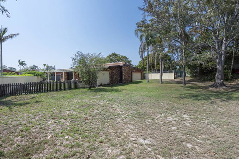 16 Young St - Melbourne Tourism 1