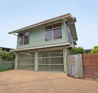 18 Northbeach Place Mudjimba Beach - Pet Friendly Linen Included WIFI - Melbourne Tourism