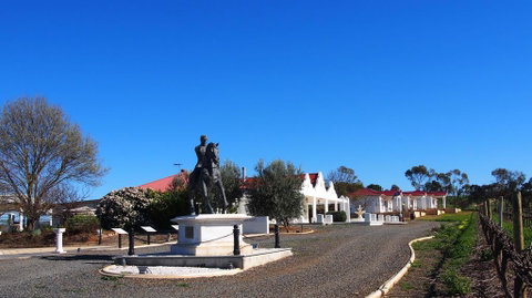 1837 Barossa Luxury Vineyard Cottages - Melbourne Tourism 2