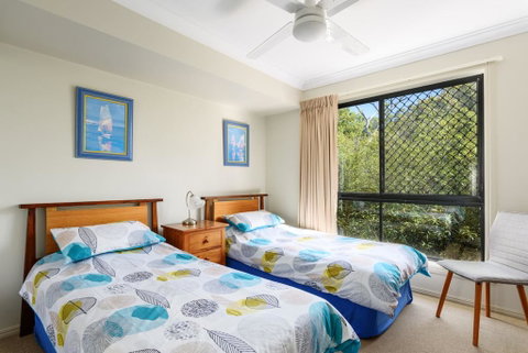 2/80 Cooloola Drive - Comfortable And Cosy Unit Enjoying Ocean Views And Views To Fraser Island - Melbourne Tourism 3