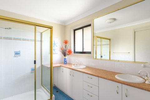 2/80 Cooloola Drive - Comfortable And Cosy Unit Enjoying Ocean Views And Views To Fraser Island - Melbourne Tourism 1
