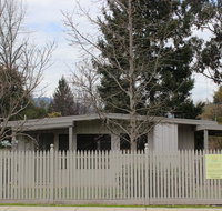 20 Toorak Rd Bright - Melbourne Tourism