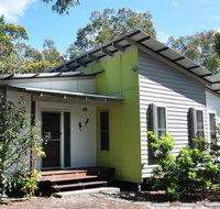 24 Esprit Drive - Beach home with open plan living and walking distance to beach - Melbourne Tourism