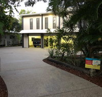 25 Naiad Court - Rainbow Shores The Ultimate Beachside Executive Property Air conditioned - Melbourne Tourism