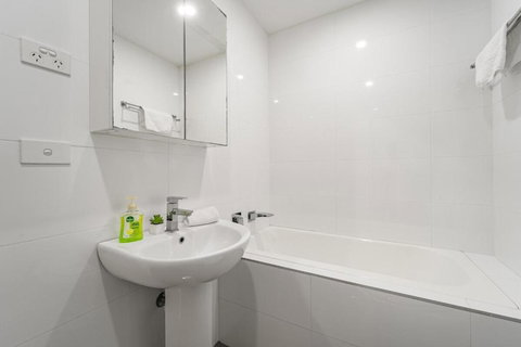 Beautiful Cabra 6ppl Apt - Melbourne Tourism 1