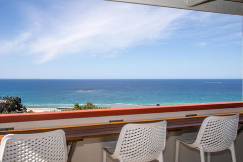BEST OCEAN VIEWS ON STRADDIE + SUNSET DECK - Melbourne Tourism 0