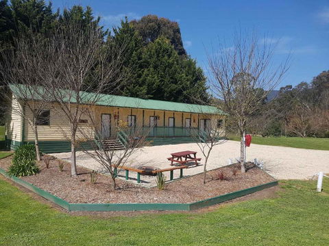 BIG4 Breeze Holiday Parks - Eildon - Melbourne Tourism 1