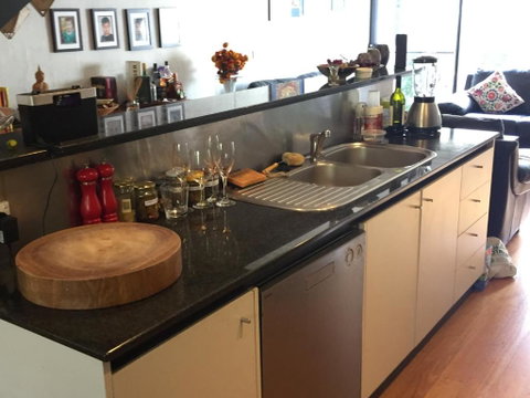Brunswick B & B - Melbourne Tourism 4