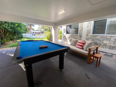 Caba Dream - Spacious Beach House With Pool & Pool Table! - Quick Walk To The Ocean - Melbourne Tourism 1