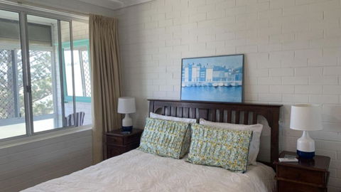 Calm Waters Unit 11 - Melbourne Tourism 1