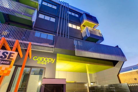 Canopy At 44 Ovingham - Melbourne Tourism 3