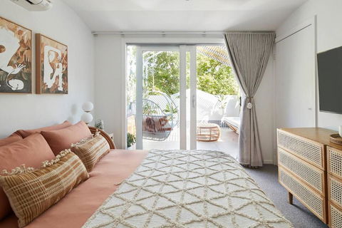 Canopy Terrace - Retreat To Voguish Urban Charm - Melbourne Tourism 4