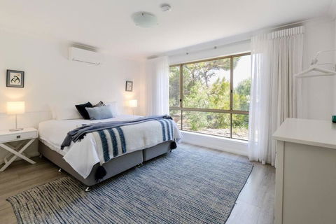 Capewood - Coastal Family Retreat In Prevelly - Melbourne Tourism 3