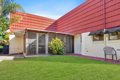 Casa Bella - Melbourne Tourism 1