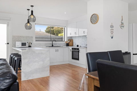 Casa Bianca - Melbourne Tourism 0