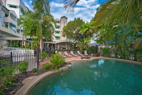 Cairns Sheridan Hotel - Melbourne Tourism 0