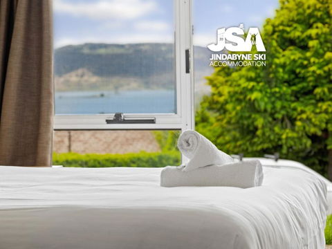 Cascades 5 - Melbourne Tourism 4