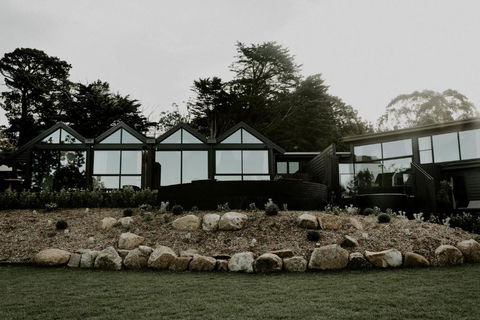 Cassis Red Hill - Melbourne Tourism 1