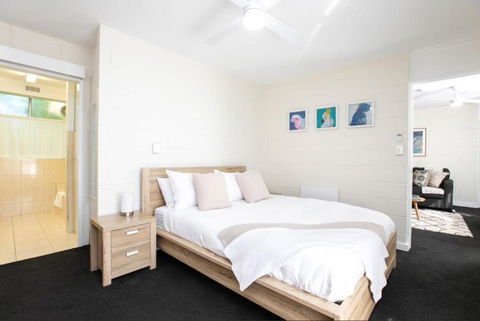 CBD Apartment By The Park: WiFi & Parking - Melbourne Tourism 4