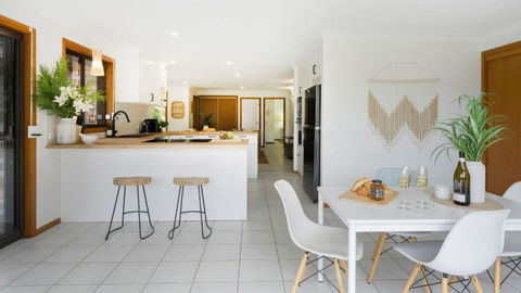 Cedar Corner - Melbourne Tourism 2