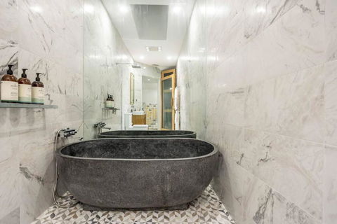 Centenary Residence - Melbourne Tourism 2