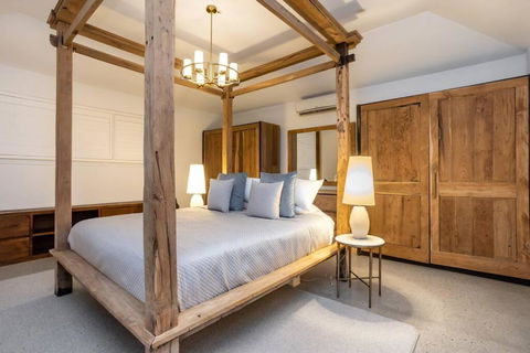 Centenary Residence - Melbourne Tourism 3