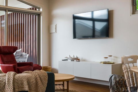 Central Hideaway-close To Everything - Melbourne Tourism 4