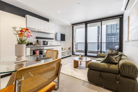 Central & Stylish In St Kilda W AC, WiFi & Balcony - Melbourne Tourism 1