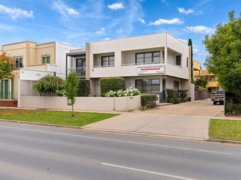 Central Shepparton Apartment 13 - Melbourne Tourism 2