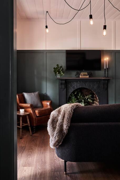 Chaplet Cottage Luxury Healesville Cottage - Melbourne Tourism 2