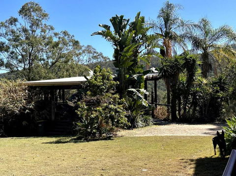 Charity Creek Retreat - Melbourne Tourism 4