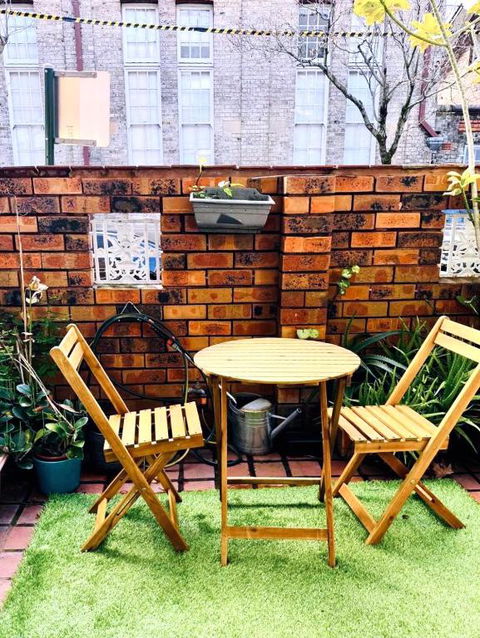 Charming Front Retreat - Melbourne Tourism 2