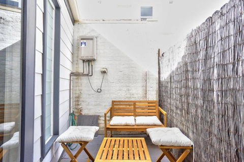 Charming 2 Bedroom House Surry Hills - Melbourne Tourism 2