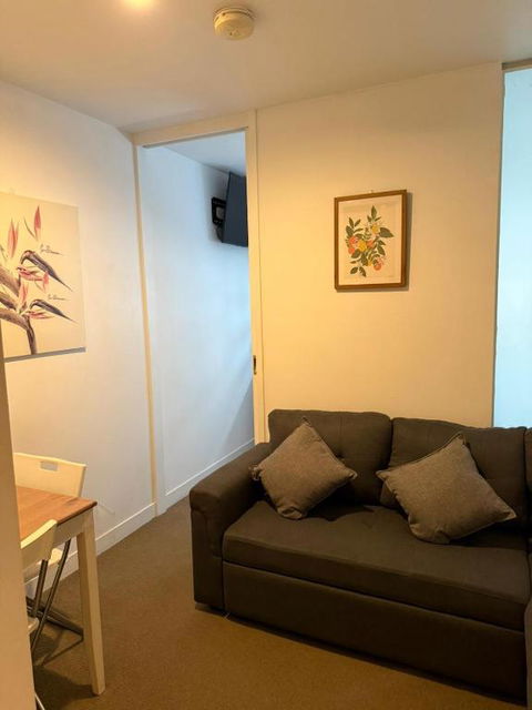 Charming 1 Bedroom Apartment In North Melb! WIFI, Netflix, SofaBed - Melbourne Tourism 0