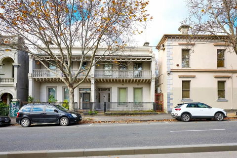 Charming Home In The Heat Of Trendy Fitzroy! - Melbourne Tourism 2