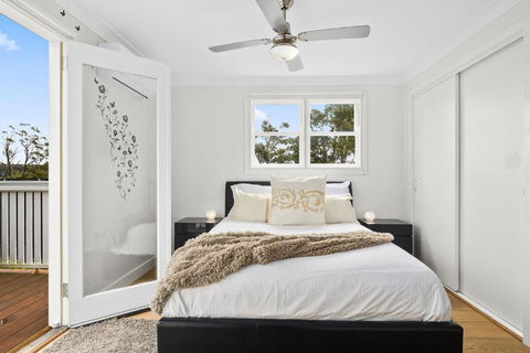 Charming Studio - Melbourne Tourism 4