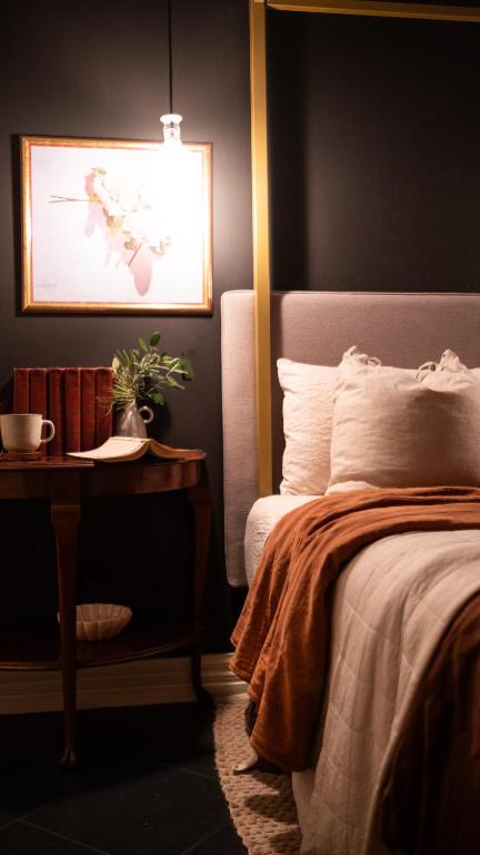 Charming Vintage Flat Near Newtown. 11am Checkout. - Melbourne Tourism 0