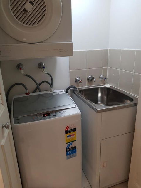 Chatswood Hotel - Melbourne Tourism 4