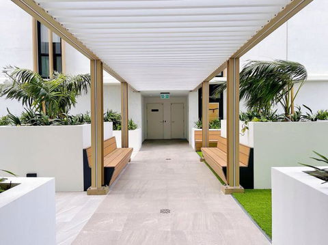 Chermside Deluxe 3 Bedroom Brand New Apartment - Melbourne Tourism 1