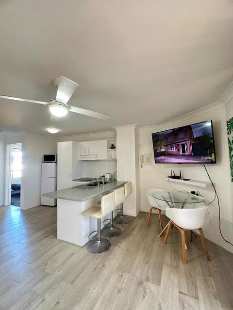 Chevron Palms By Gold Coast Premium - Melbourne Tourism 2