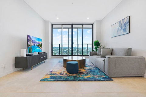 Chic 2BR Apt With Pool Access Close To Parramatta - Melbourne Tourism 0