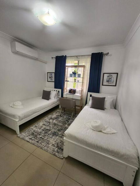 Chic Boutique 2BR Apt Walk To Station W/ Parking - Melbourne Tourism 4