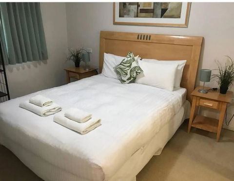 City & Lakeside With Free Parking, Pool And 10 Mins Walk Into The City - Melbourne Tourism 1