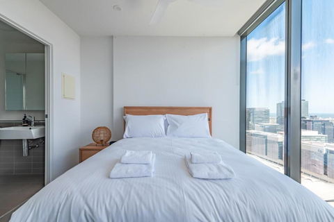 City Views Apt FREE Parking WIFI Gym Pool - Melbourne Tourism 3